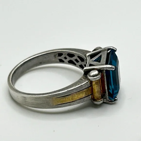 Sterling Silver Ring with Glass Stone and Gold Dipped Accenting - Size 12